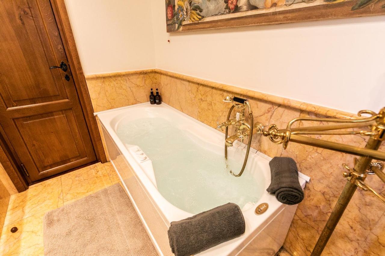 Klimt - Jacuzzi 5 Star - Luxury Design Apartment Milão Exterior foto