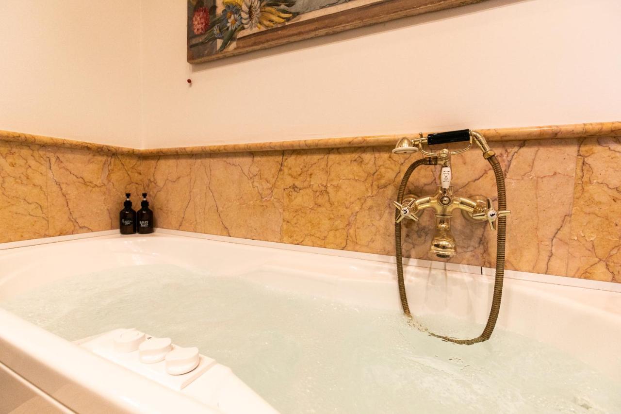Klimt - Jacuzzi 5 Star - Luxury Design Apartment Milão Exterior foto